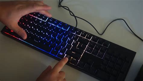 After pressing these keys, you will see that the White, Red, Green, and Blue backlight colors are active by default. . Eyooso keyboard change color